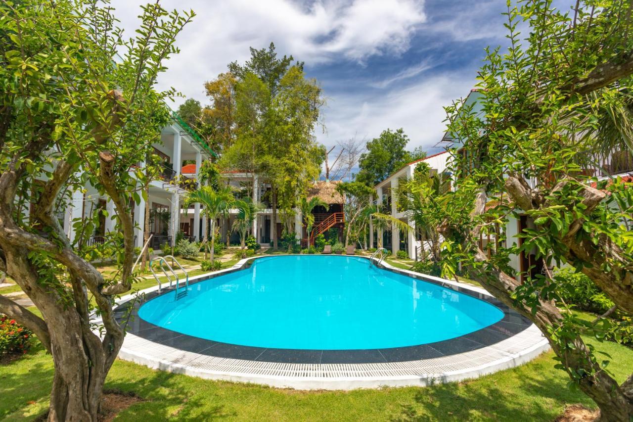 Caesar Phu Quoc Hotel & Resort Exterior foto