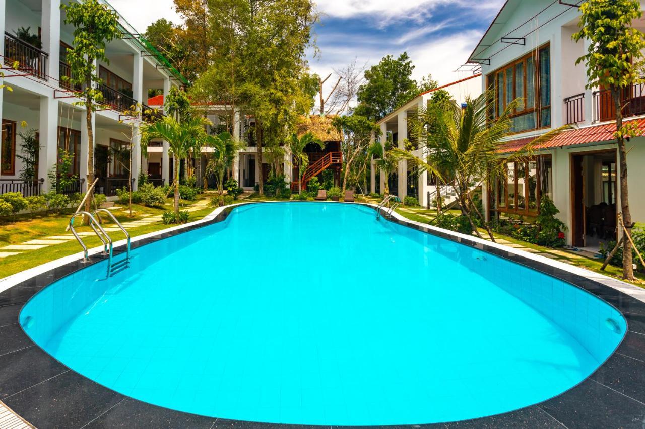 Caesar Phu Quoc Hotel & Resort Exterior foto
